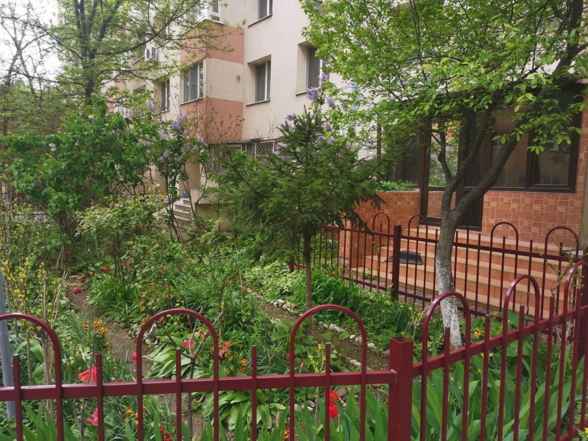 Awesome Apartment Bükreş Dış mekan fotoğraf